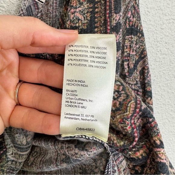 Free People We the Free XS Your Twisted Tank Aztec Boho Casual Beach - Picture 6 of 10